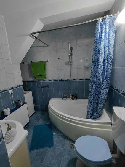 Apartament cu 2 camere decomandat în Cedonia