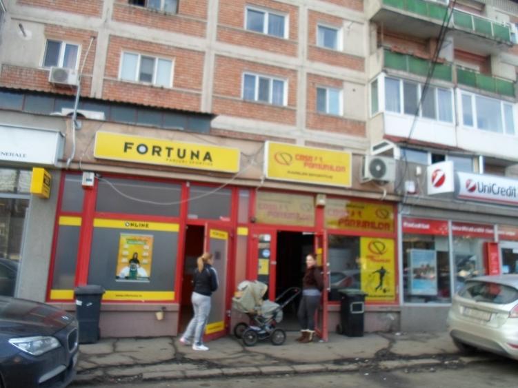 Spațiu comercial, de 30 mp, în Lipovei