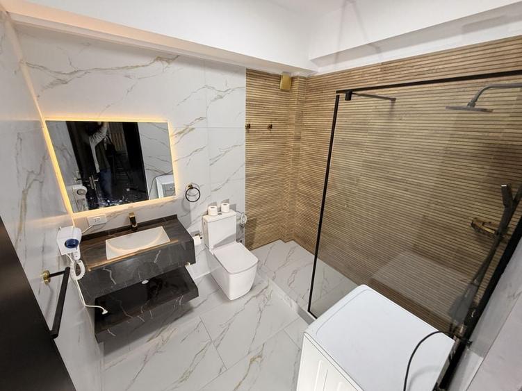 Apartament cu 3 camere decomandat în Nord