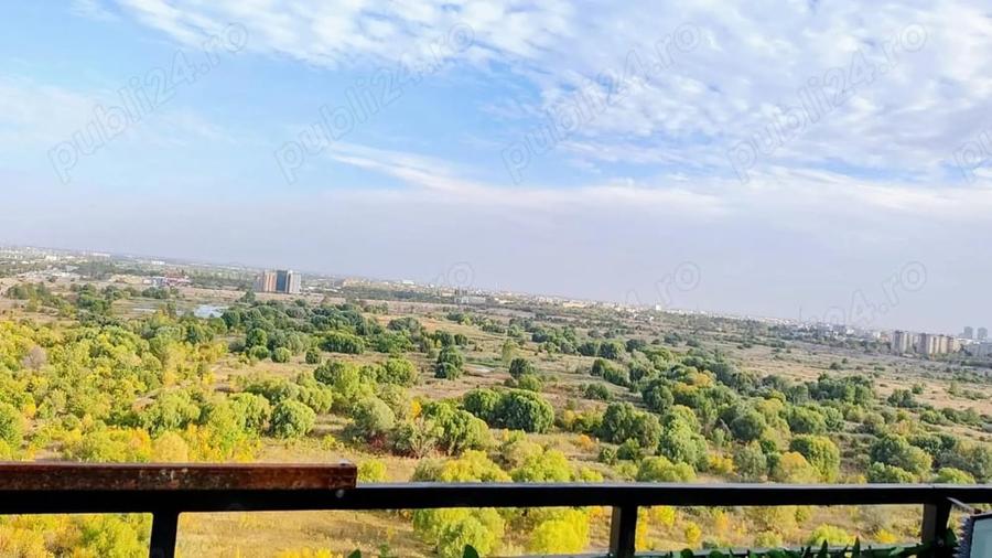 Apartament cu 5 camere decomandat în Central
