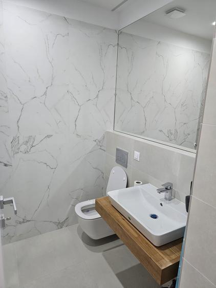Apartament cu 2 camere decomandat în Aviației