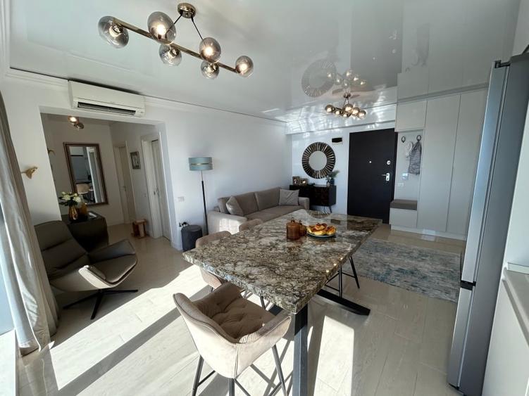 Apartament cu 3 camere decomandat, mobilat în Nord