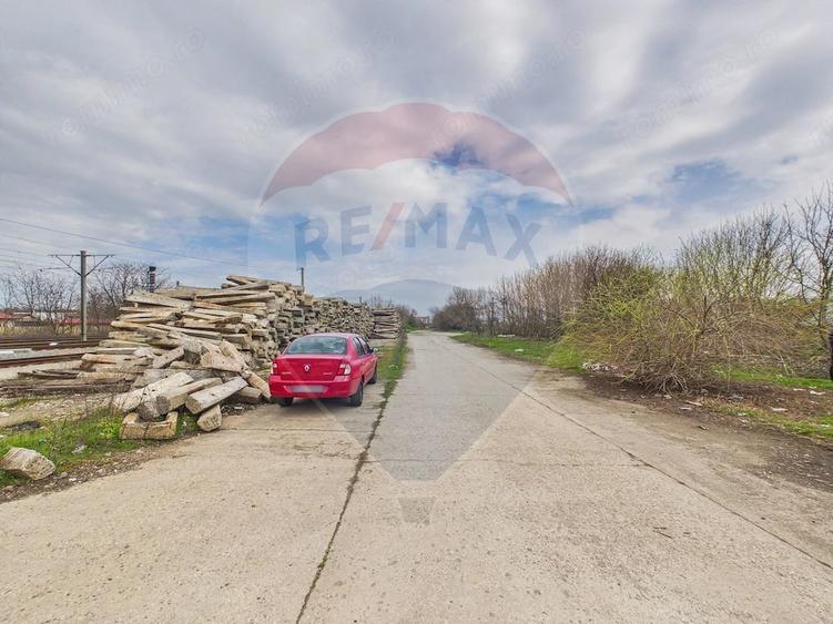 Spațiu comercial, de 7,950 mp, în Buzoeni