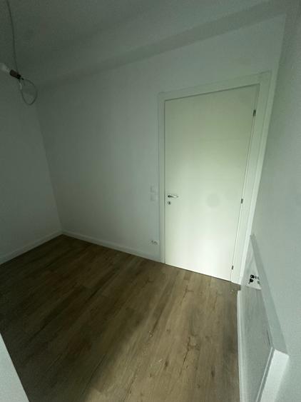 Casă cu 4 camere cu Canalizare în Central