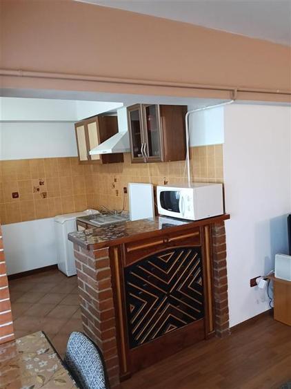 Garsonieră decomandată în Gării