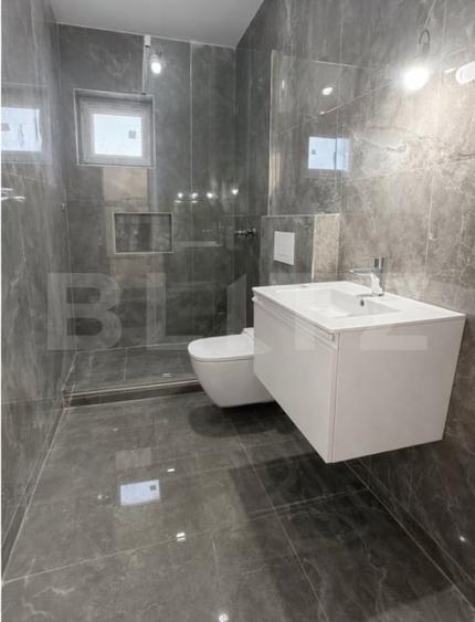Casă individuală cu 3 camere cu Canalizare în Sânpetru