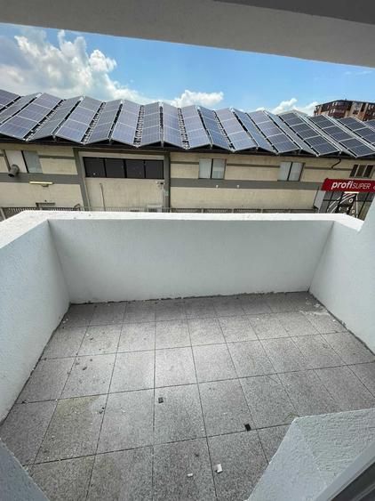 Apartament cu 2 camere decomandat în Vest