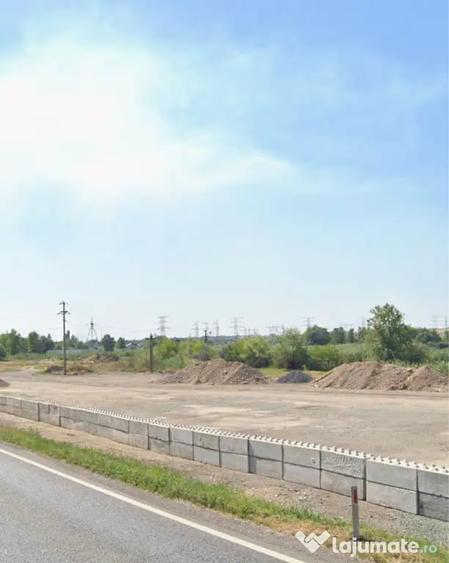 Teren de 7500 mp, în Movileni
