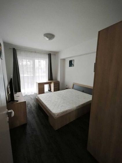 Apartament cu 3 camere în Bună Ziua
