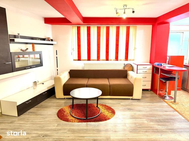 Apartament cu 2 camere în Micro 17