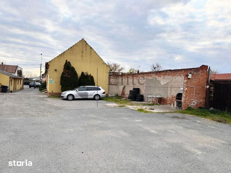 Spațiu comercial, de 100 mp, în Sânmartin