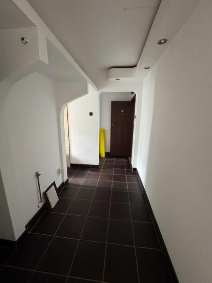 Apartament cu 2 camere nedecomandat în Vest