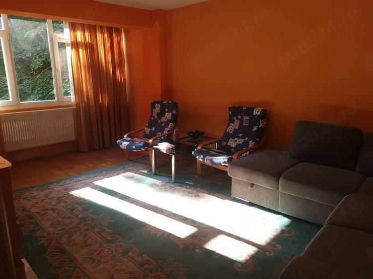 Apartament cu 2 camere decomandat în Drumul Găzarului