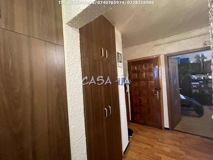 Apartament 2 Camere, Etaj 4 (cu acoperis), Strada Dacia - Zona Mall - 11