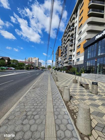 Garsonieră decomandată în Central
