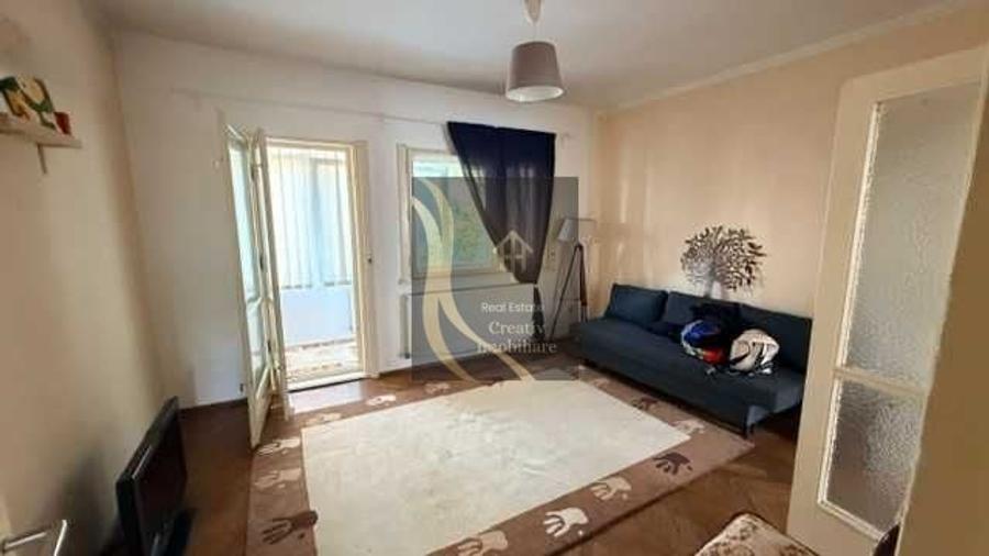Apartament cu 2 camere semidecomandat în Cișmigiu