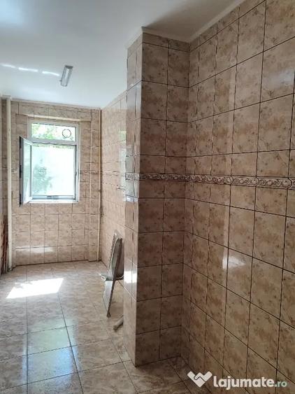 Apartament cu 2 camere semidecomandat în Pantelimon