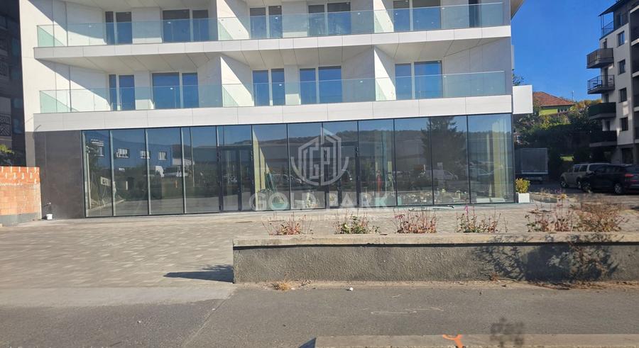 Spațiu comercial, de 106 mp, în Dâmbul Rotund