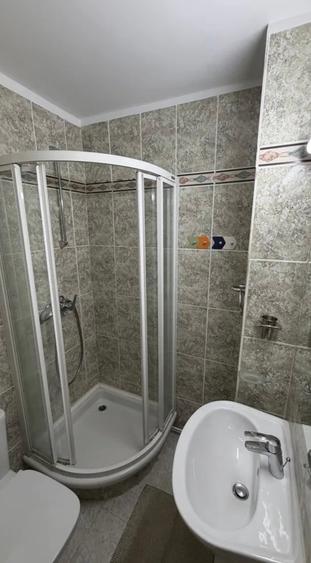 Apartament cu 3 camere decomandat în Vitan Mall