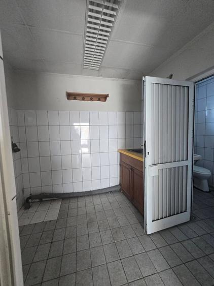 Spațiu comercial, de 1,000 mp, în Autogară