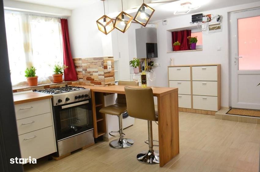 Apartament cu 3 camere decomandat în Ultracentral