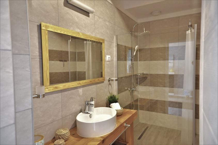 Duplex cu 3 camere cu Teren 700 Mp în Central