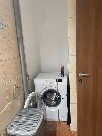 Garsonieră decomandată în Muncii