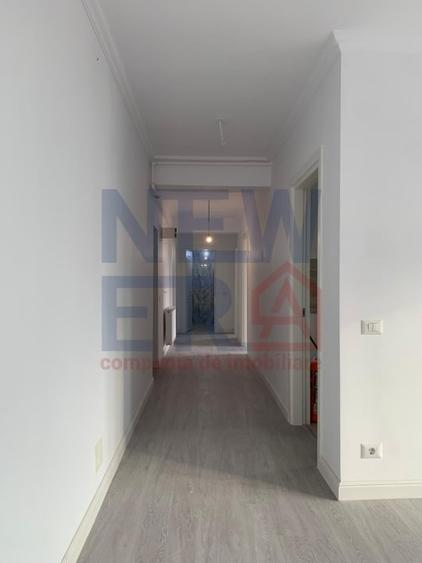 Apartament cu 3 camere decomandat în Chitila