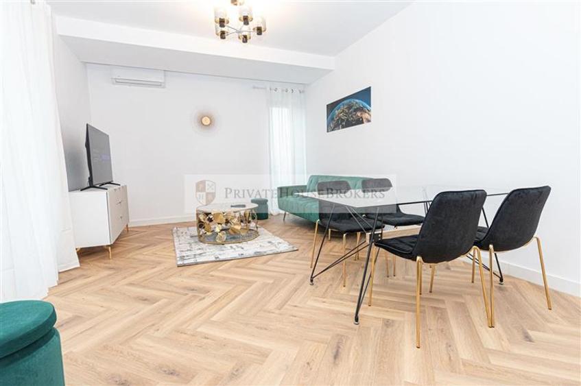 Apartament cu 2 camere semidecomandat, mobilat în Pipera