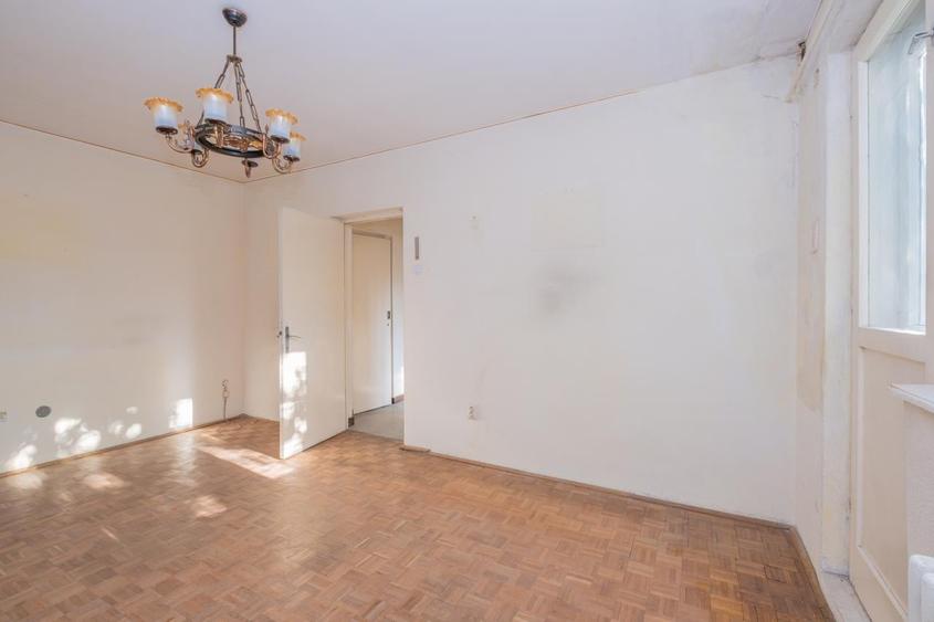 Apartament cu 2 camere semidecomandat în Tomis III