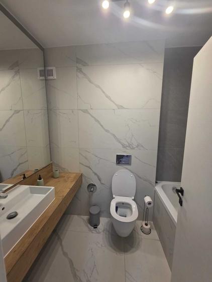 Apartament cu 2 camere decomandat în Centura