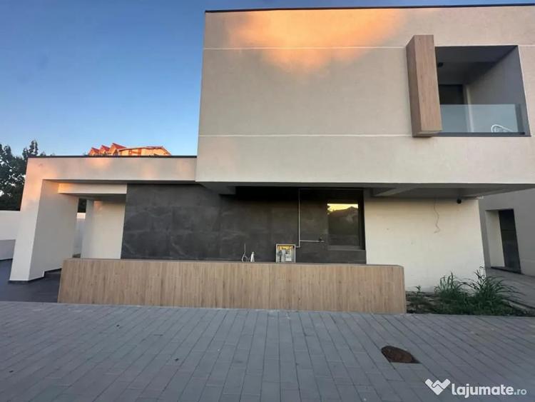 Vila de vanzare pe malul lacului | in zona Mamaia Nord | 0 - 1