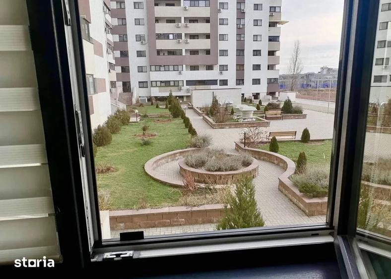 Garsonieră decomandată în Titan