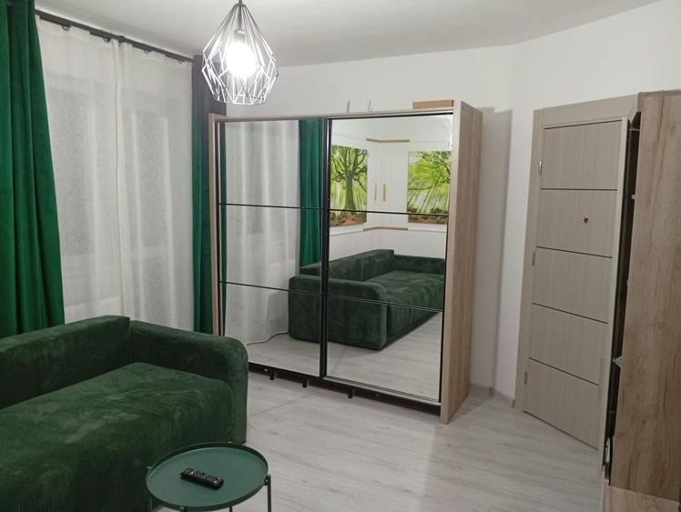 Apartament cu 2 camere decomandat în Chiajna