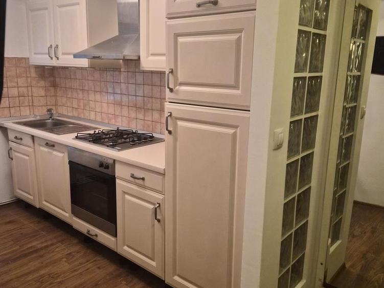 Apartament cu 2 camere semidecomandat în Brazda lui Novac