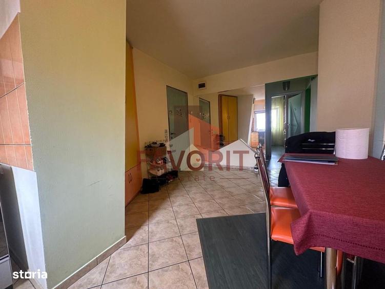 Apartament cu 3 camere, mobilat în Mehala