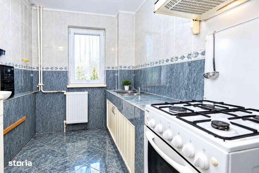 Apartament cu 4 camere în Rovine