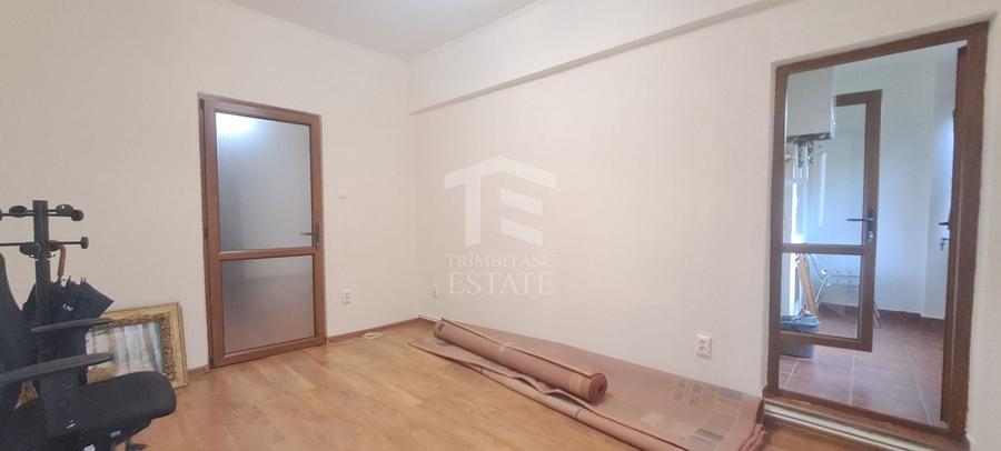 Apartament cu 2 camere decomandat, mobilat în Brâncoveanu