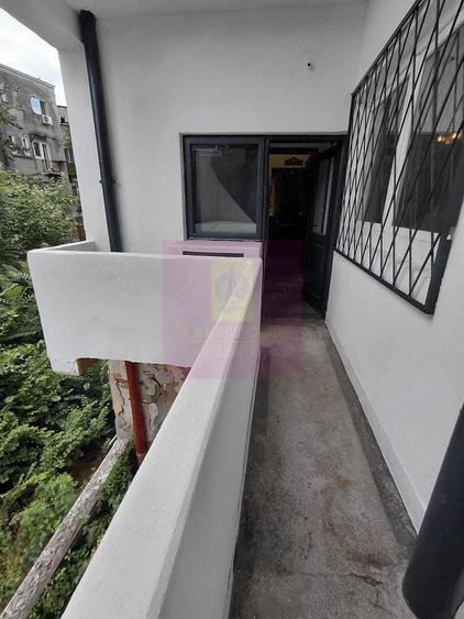 Apartament cu 2 camere decomandat în Foișorul de Foc