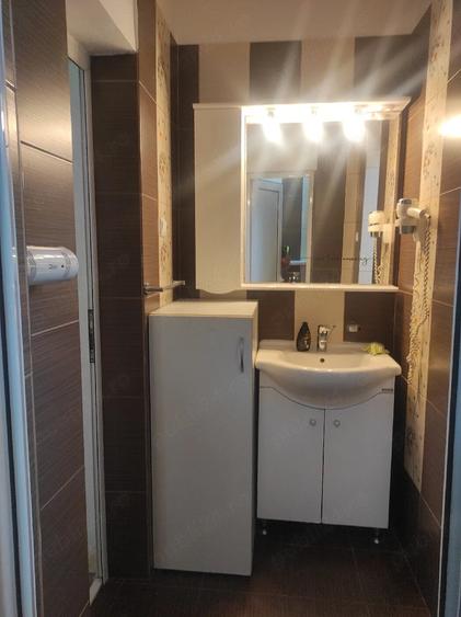 Spațiu comercial, de 120 mp, în Cetate