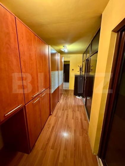 Apartament cu 3 camere decomandat în Decebal