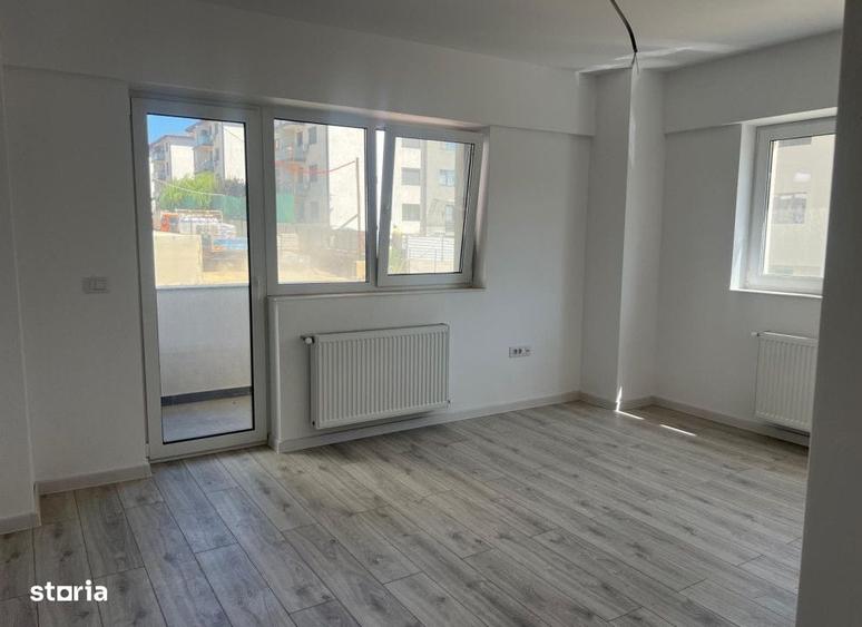 Apartament cu 2 camere decomandat în Galata