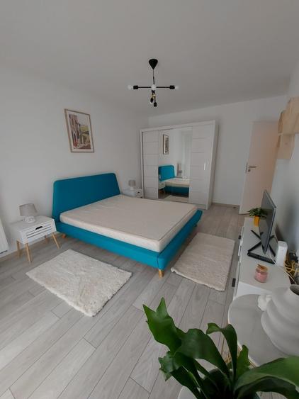 Apartament cu 2 camere decomandat în Central