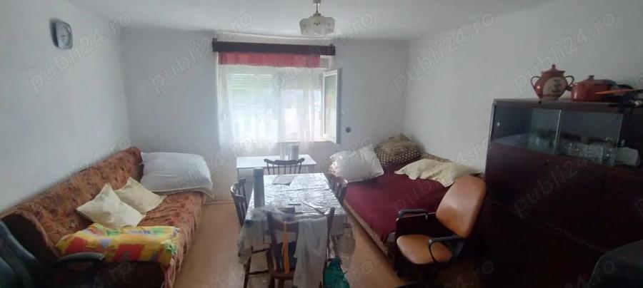 Casă cu 3 camere cu Teren 1630 Mp în Copăcele