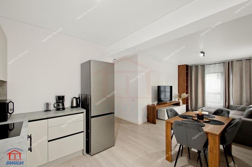 Apartament cu 3 camere decomandat, mobilat în Mazepa 2