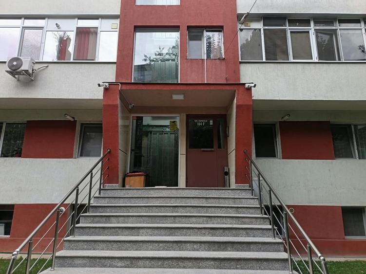 Apartament cu 2 camere decomandat, mobilat în Drumul Găzarului