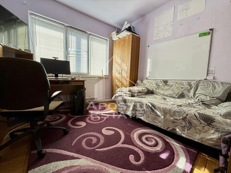 Apartament cu 3 camere decomandat, mobilat în Șagului