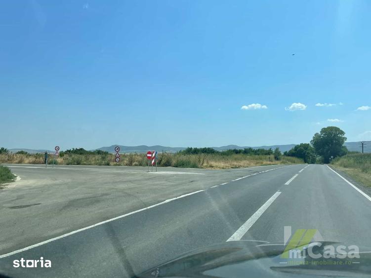 Teren de 17215 mp, în Central