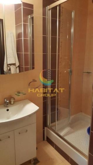 Apartament cu 3 camere semidecomandat, mobilat în Berceni