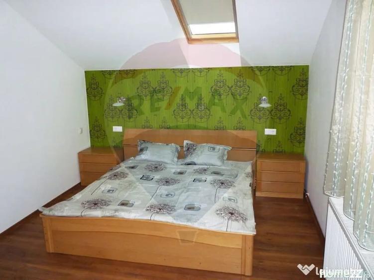 Casă cu 3 camere cu Teren 300 Mp în Subcetate